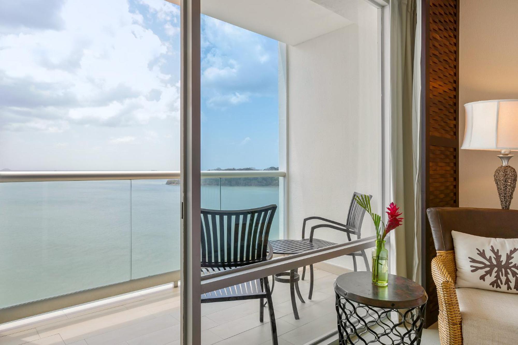 Premium King Room Balcony Ocean View High Floor